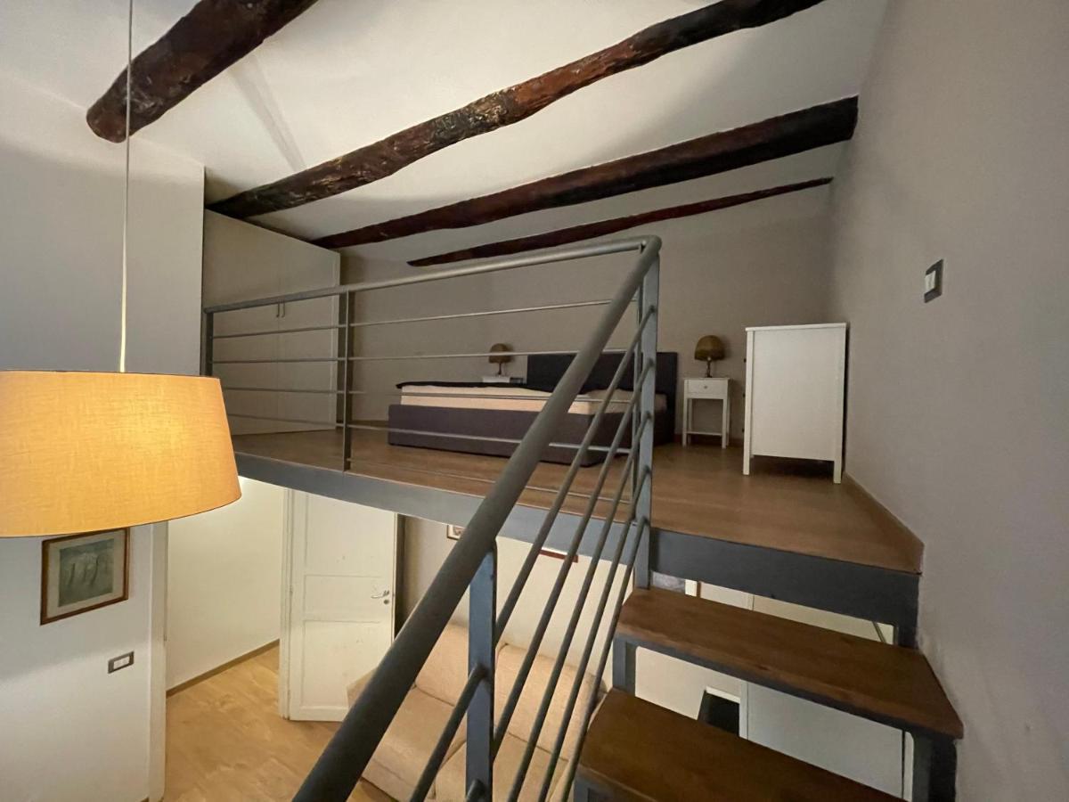 Della Porta Apartamento